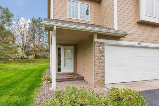 3607 Sussex Place, Minnetonka, MN 55345