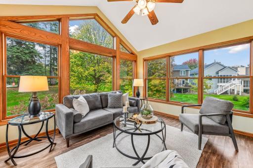 3607 Sussex Place, Minnetonka, MN 55345
