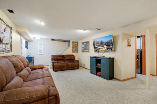 11840 Wren Street NW, Coon Rapids, MN 55433