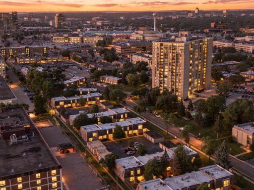 A private townhome setting in the heart of Edina, just minutes from everyday conveniences.