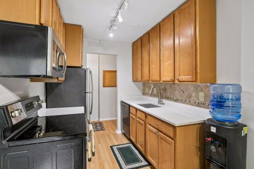 4636 Cedar Lake Road S, 2, Saint Louis Park, MN 55416