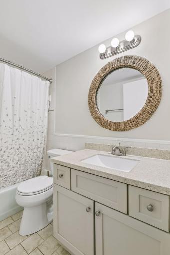 4636 Cedar Lake Road S, 2, Saint Louis Park, MN 55416