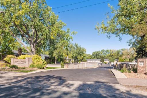 4636 Cedar Lake Road S, 2, Saint Louis Park, MN 55416