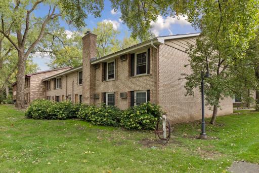 4636 Cedar Lake Road S, 2, Saint Louis Park, MN 55416