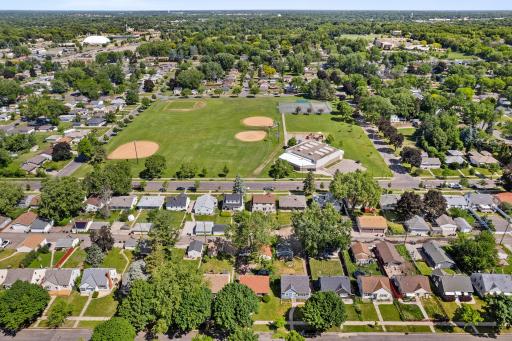 1965 Montana Avenue E, Saint Paul, MN 55119
