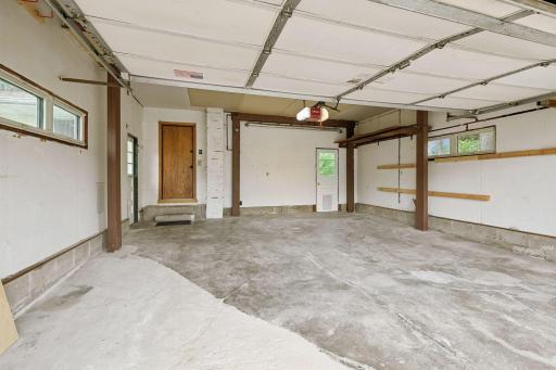 1416 Clarmar Avenue West - Spacecrafting - 0039.jpg