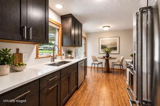 1416 Clarmar Avenue W, Roseville, MN 55113