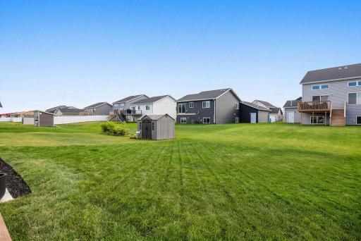 1235 Rachel Drive W, West Fargo, ND 58078