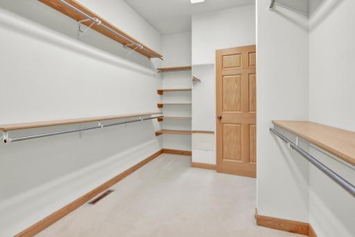 1020 S Oak Street, Lake City, MN 55041