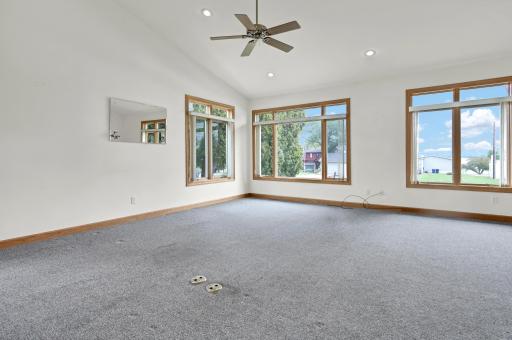 1020 S Oak Street, Lake City, MN 55041