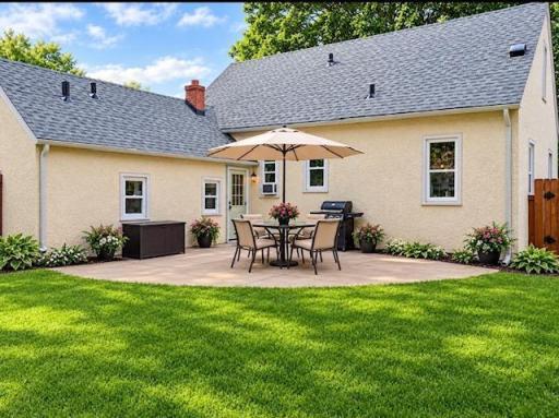 6640 4th Avenue S, Richfield, MN 55423