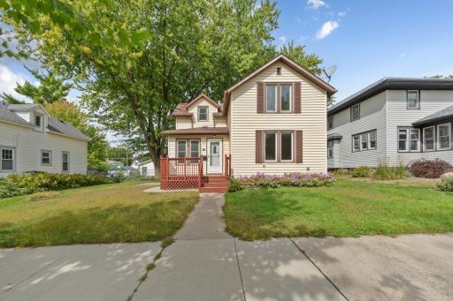 1526 N 4th Street, Mankato, MN 56001