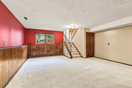 11442 Osage Street NW, Coon Rapids, MN 55433