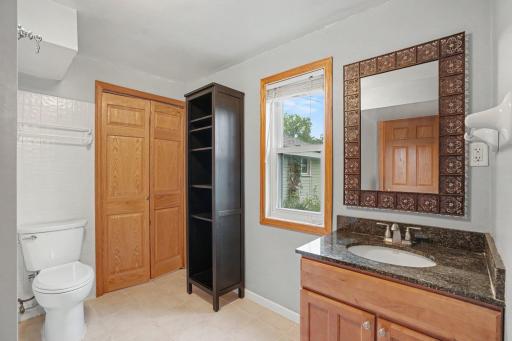 549 18th Avenue N, South Saint Paul, MN 55075