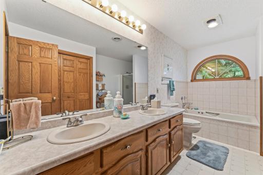 101 Park Lane, Kenyon, MN 55946