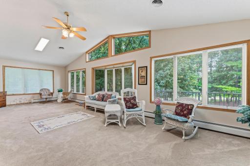 101 Park Lane, Kenyon, MN 55946