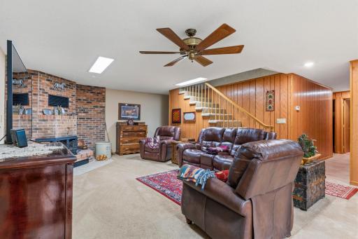 101 Park Lane, Kenyon, MN 55946