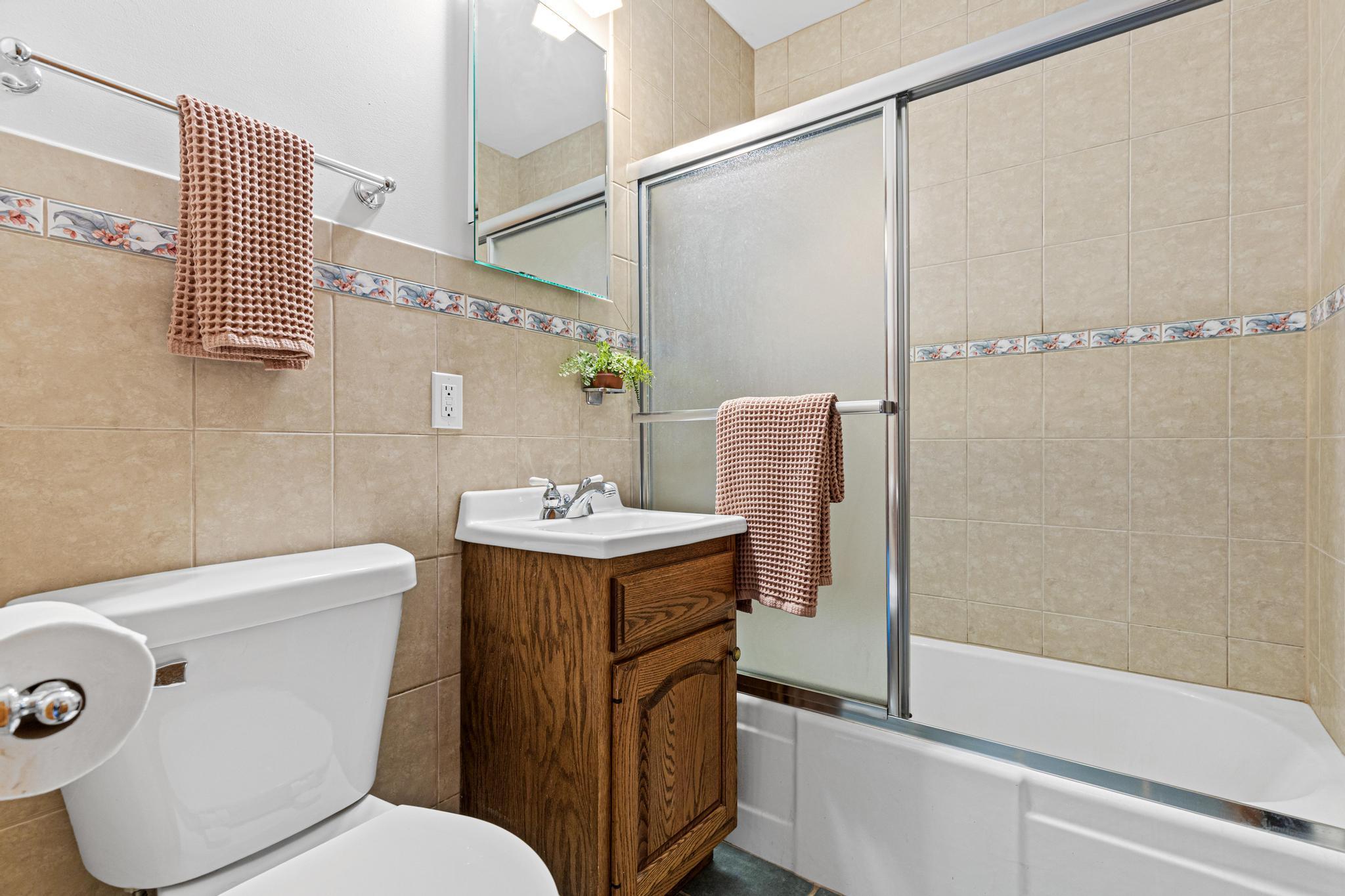 1658 Sherburne Avenue-14.jpg