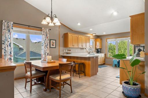 Dining Area to Kitchen