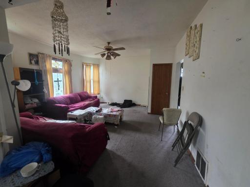 781 Lawson Avenue E, Saint Paul, MN 55106