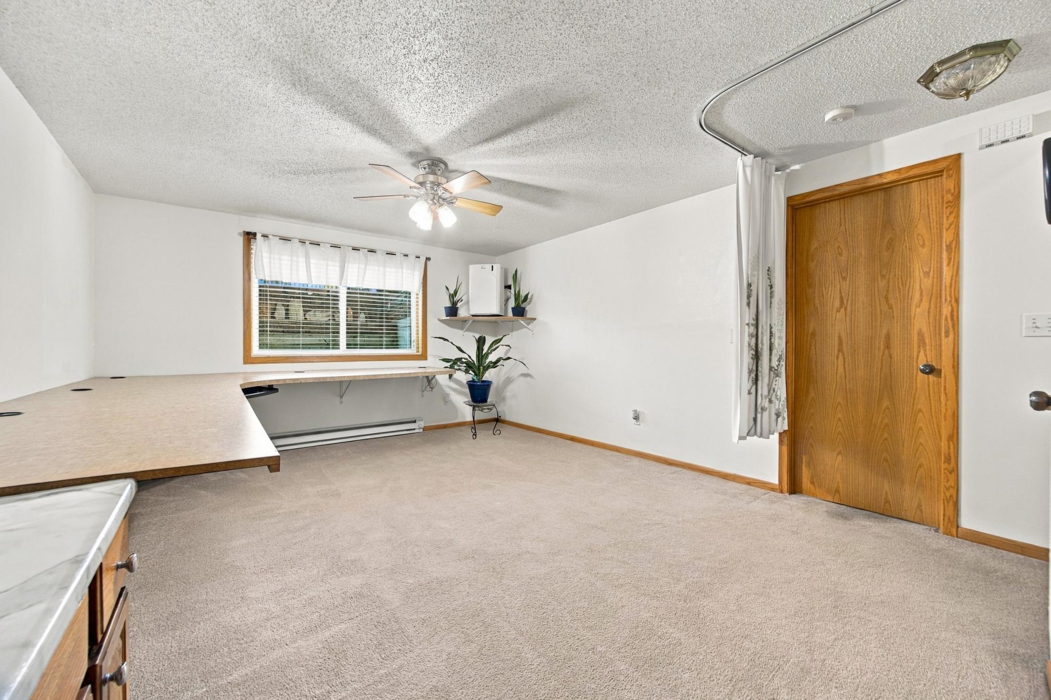 Flex Room