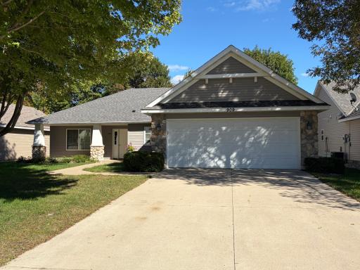 909 17th Street SE, Willmar, MN 56201