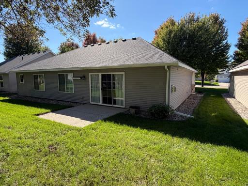 909 17th Street SE, Willmar, MN 56201