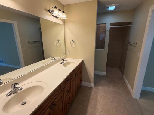 909 17th Street SE, Willmar, MN 56201