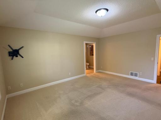 909 17th Street SE, Willmar, MN 56201