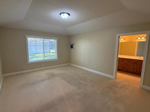 909 17th Street SE, Willmar, MN 56201