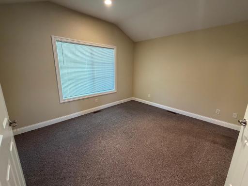 909 17th Street SE, Willmar, MN 56201