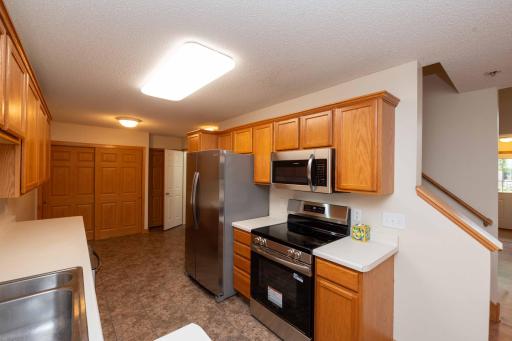 5272 N 207th Street N, Forest Lake, MN 55025
