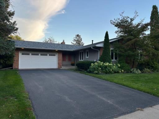 10243 Rich Road, Bloomington, MN 55437