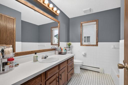 401 Shady Lane, Norwood Young America, MN 55397