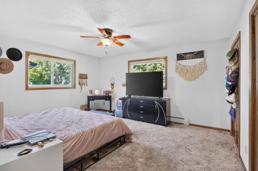 401 Shady Lane, Norwood Young America, MN 55397