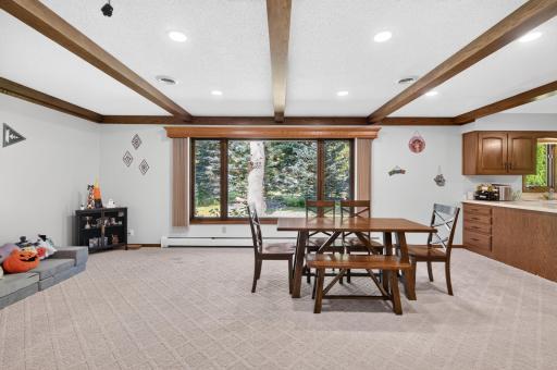 401 Shady Lane, Norwood Young America, MN 55397