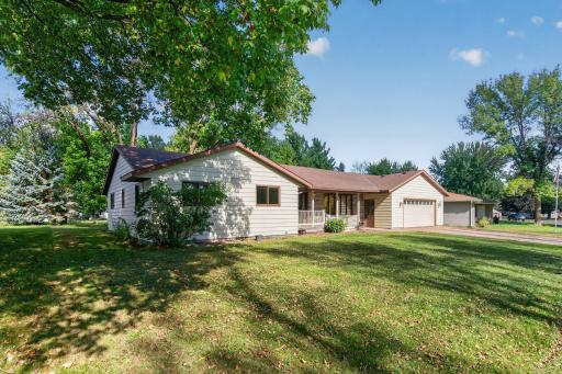 401 Shady Lane, Norwood Young America, MN 55397