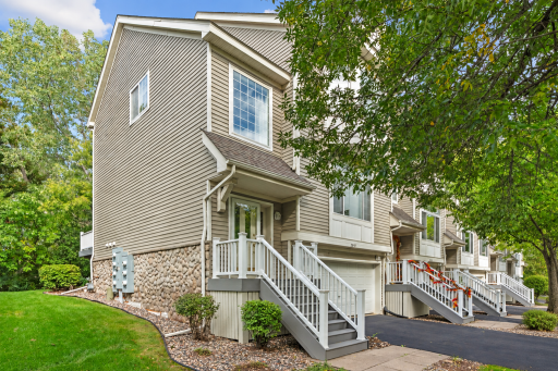 These end units typically sell above $310k.