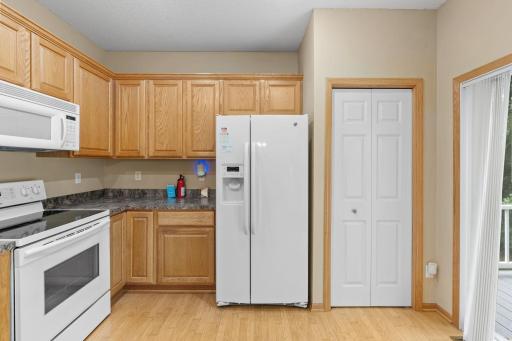 8841 Brunswick Path, Inver Grove Heights, MN 55076