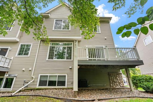8841 Brunswick Path, Inver Grove Heights, MN 55076