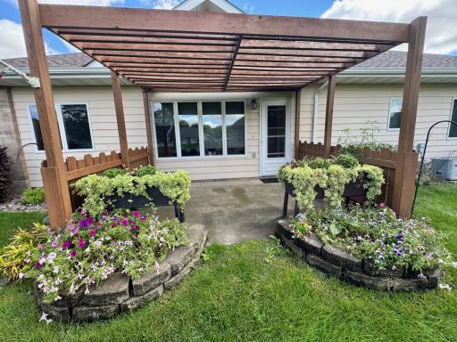 1112 Travis Road, Marshall, MN 56258