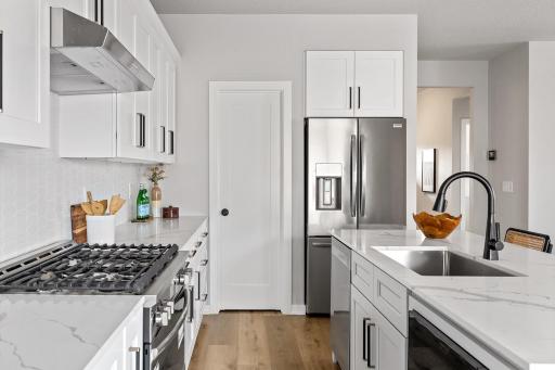 web_Kitchen 6.jpg