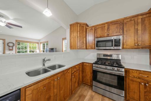 6481 Ojibway Path, Lino Lakes, MN 55014