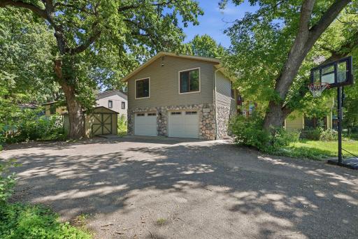 10515 Old County Road 15, Minneapolis, MN 55441