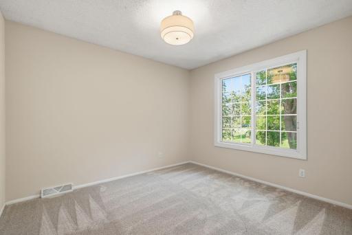 10515 Old County Road 15, Minneapolis, MN 55441