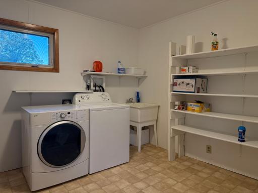 421 9th Street, International Falls, MN 56649