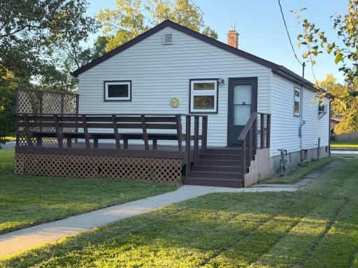 421 9th Street, International Falls, MN 56649