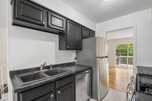 12125 Drake Street NW, Coon Rapids, MN 55448