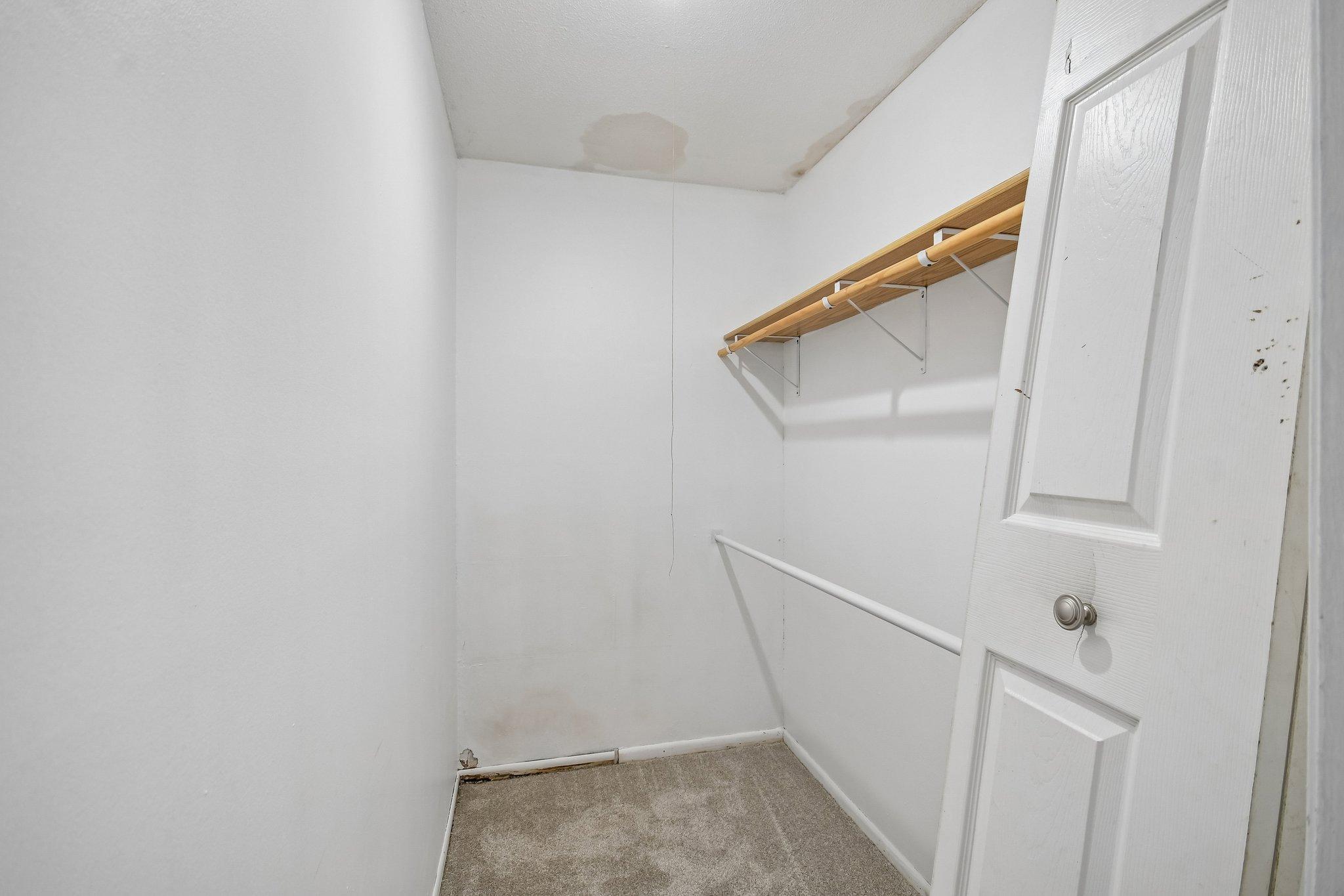 19-web-or-mls-Drake St-S1410-021.jpg