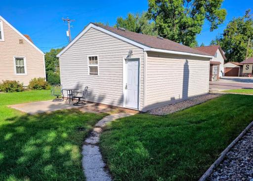504 6th Avenue SW, Pipestone, MN 56164